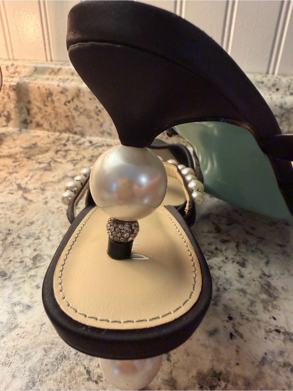 Betsey Johnson Black Pearl Rhinestone Embellished Pointed Kitten Heels Sexy - Picture 7 of 9